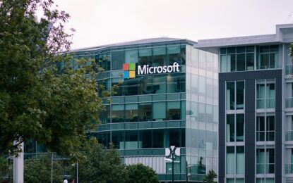 Cloud Stocks: Microsoft Sees High Adoption Of Its AI Platform